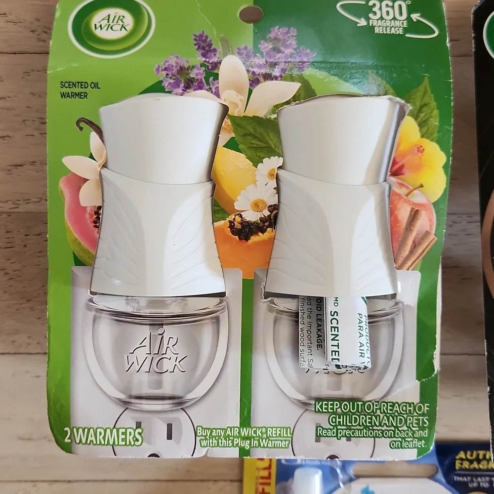 Lot Of NWT Air Wick & Glade Plug-In Oil Warmer Bundle | Includes Refills | Set